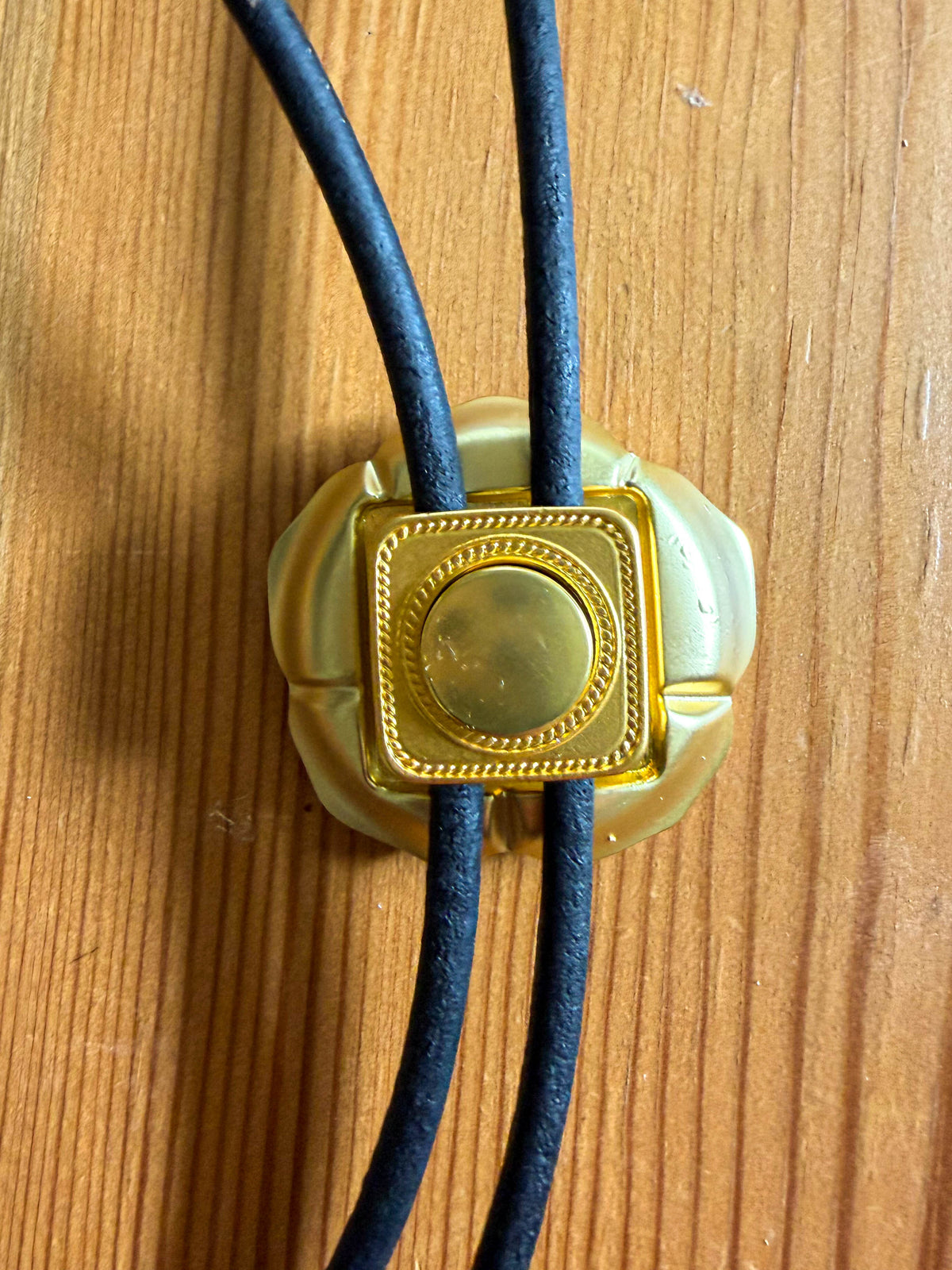 Gold Rose Bolo Tie