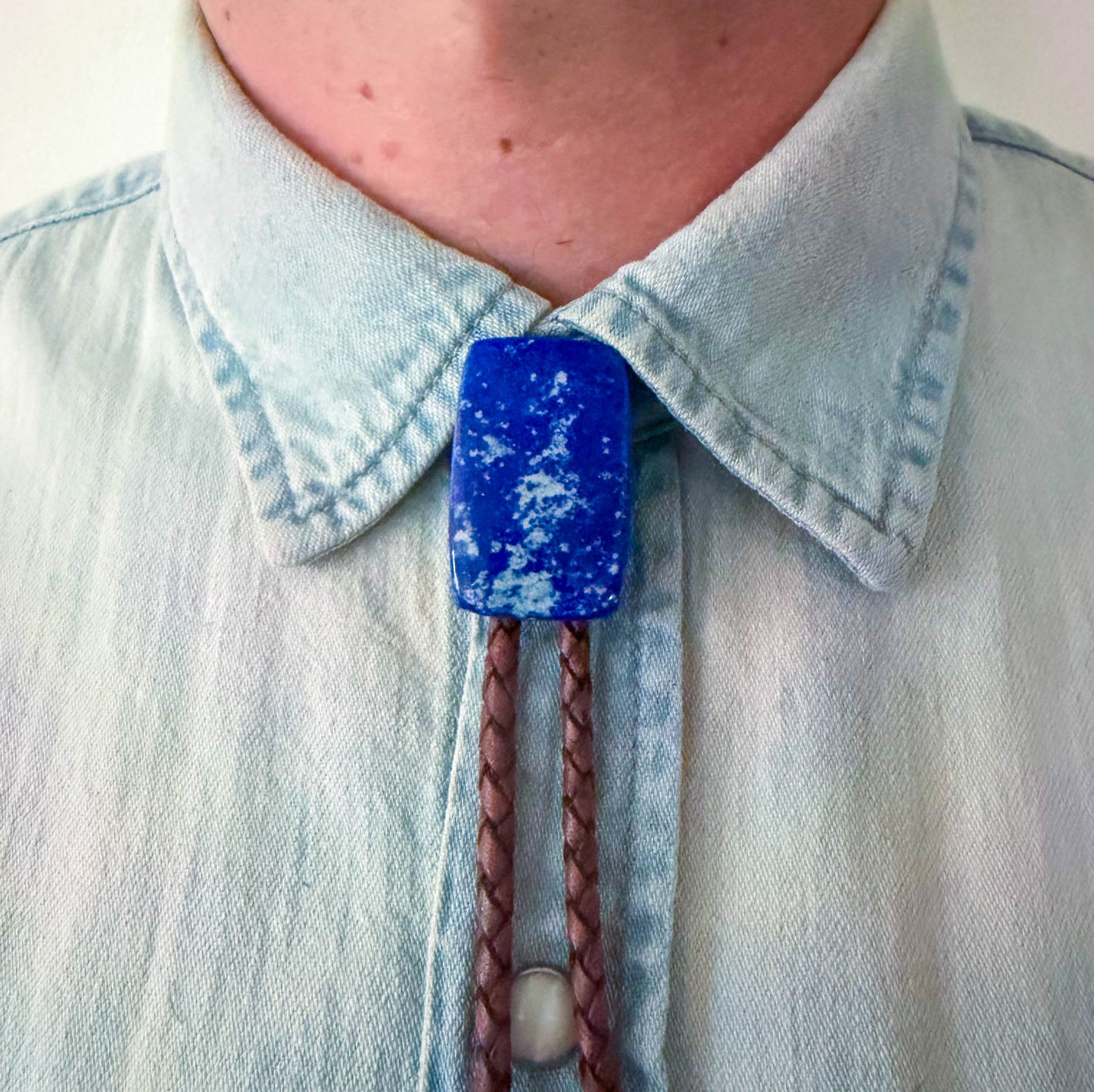Lapis Lazuli Bolo Tie - Mahogany Braided Leather Cord, Aged Brass BAR Tips