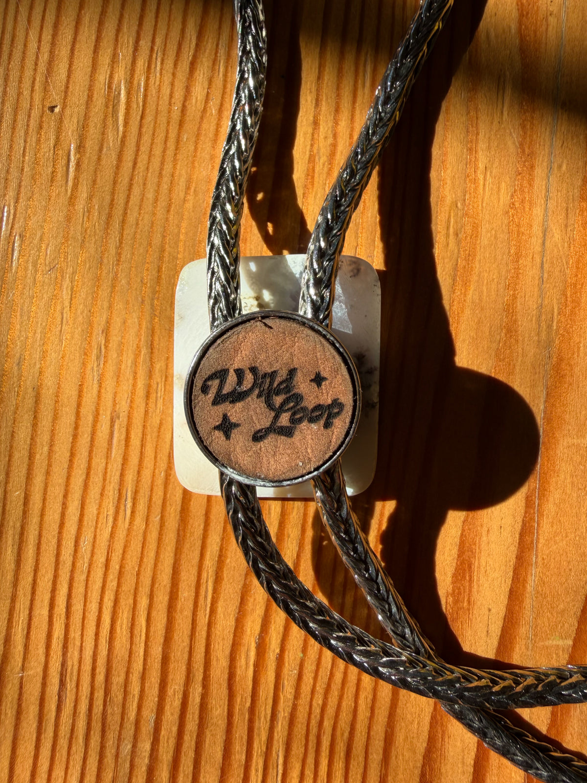 Dendritic Opal Metal Chain Bolo Tie